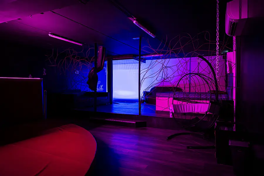 Espace calin au Lola Club Libertin à Bordeaux.