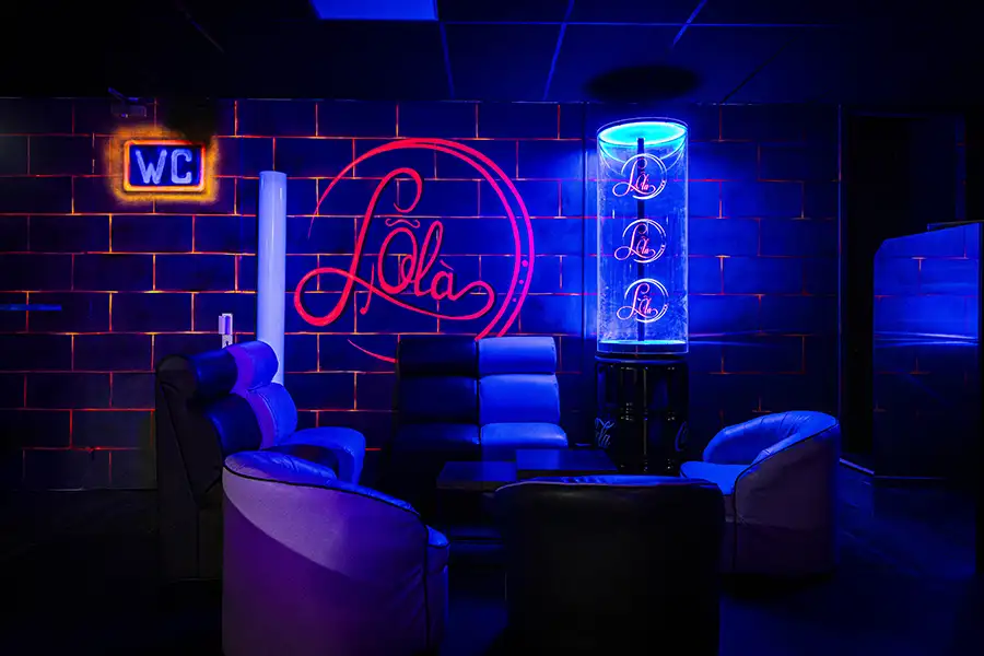 Salon au Lola Club Libertin à Bordeaux.